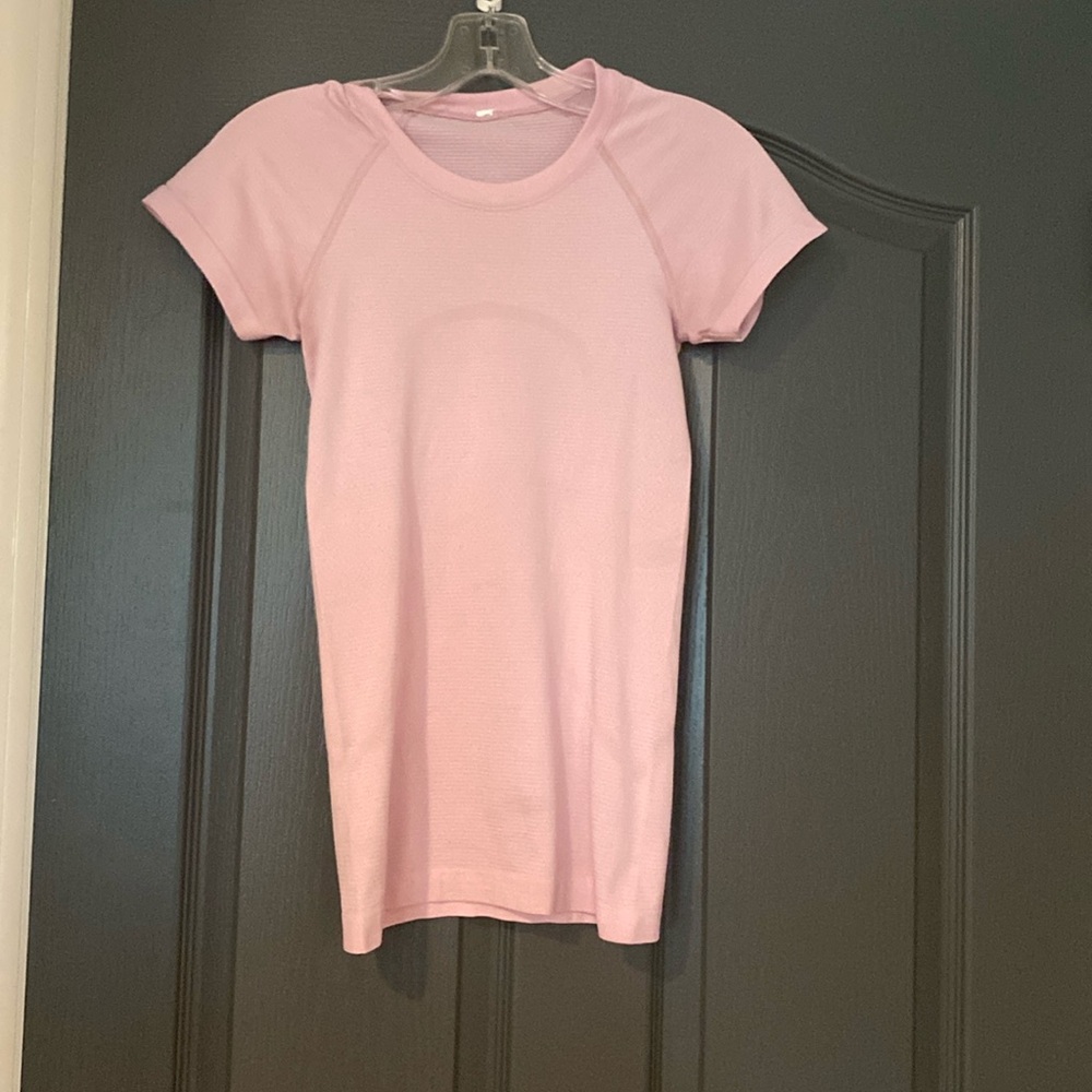 Size 2 Lululemon swiftly light pink
